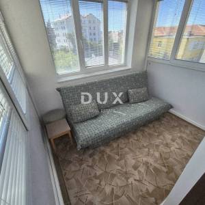 JADRANOVO - odličan stan u centru Jadranova