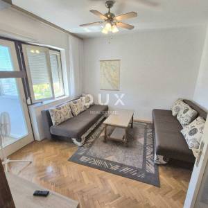 JADRANOVO - odličan stan u centru Jadranova