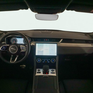 Jaguar F-Pace R-DYNM SE 2.0 204HP A8 MHEV