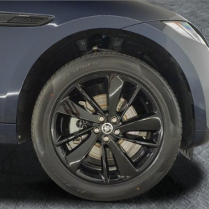 Jaguar F-Pace R-DYNM SE 2.0 204HP A8 MHEV