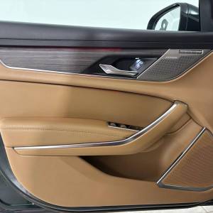 Jaguar XF LIMITED D204 AWD A8