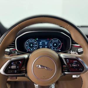 Jaguar XF LIMITED D204 AWD A8