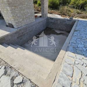 Jedinstvena kamena villa s bazenom i pogledom na more - Novigrad