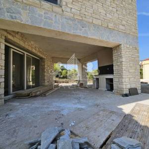 Jedinstvena kamena villa s bazenom i pogledom na more - Novigrad