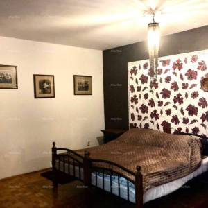 Jedinstvena prilika! Stan u centru Buzeta – stambeno-poslovni potencijal