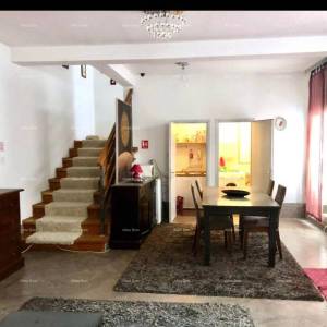 Jedinstvena prilika! Stan u centru Buzeta – stambeno-poslovni potencijal