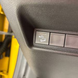 Jeep Avenger 1.2 LONGITUDE M/T