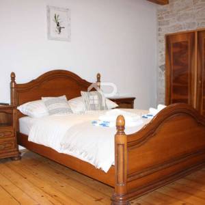 Kamena kuća 105m2 nedaleko Poreča s hidromasažnim bazenom