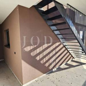 Kantrida, luksuzni penthouse s panoramskom terasom i tri garažna mjesta