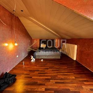 Kastav, dvojna kuća, 300m2