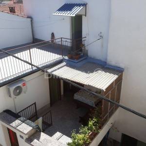 Kaštel Lukšić, dvojna kuća 233 m2