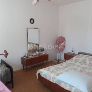 Kaštel Lukšić, dvojna kuća 233 m2