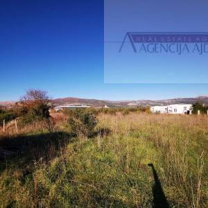 Kaštel Štafilić građevinsko zemljište M5 zona 1080 m2