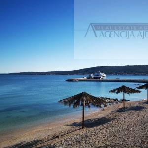 Kaštel Štafilić građevinsko zemljište M5 zona 1080 m2