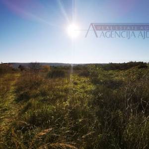 Kaštel Štafilić građevinsko zemljište M5 zona 1465 m2