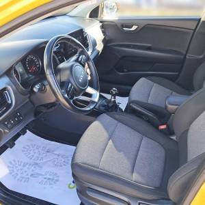 Kia Stonic 1.2 GAS LX URBAN M/T