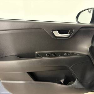 Kia Stonic 1.2 GAS LX URBAN M/T - 3 godine jamstva