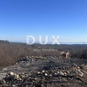 KLANA, ŠKALNICA – građevinsko zemljište 1361 m2, snižena cijena, prilika!