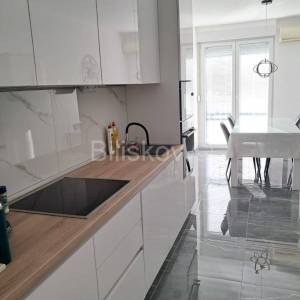 Kocunar Split, 1.iznajmljivanje, novouređen