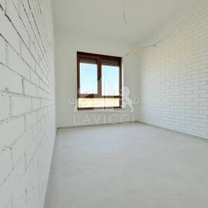 Komforan 3-sobni apartman s vrtom - Nin, Zadar