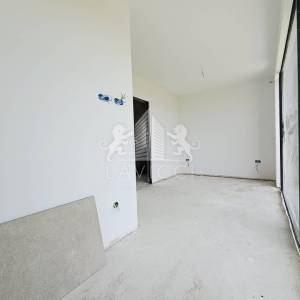 Komforni dvoetažni apartman s vrtom - Sukošan, Zadar