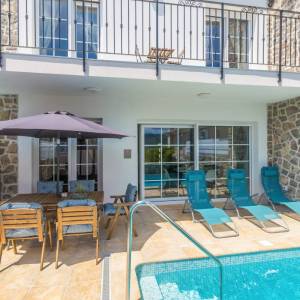 KRK - Vila s bazenom i pogledom na more 