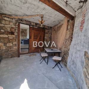 Kuća 100 m2 – Rtina *Kamena kuća* (ID-2465/C)