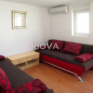 Kuća 212 m2 – Pag *Blizina mora* (ID-2299)