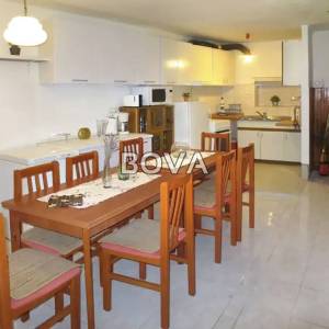 Kuća 212 m2 – Pag *Blizina mora* (ID-2299)