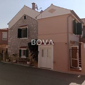 Kuća 84 m2 – Zaton *Kamena kuća* (ID-2460/E)