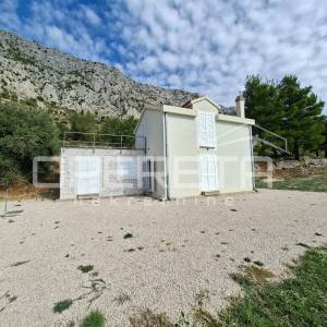 Kuća 85 m2, Lokva Rogoznica, nesmetan pogledo na more i otoke