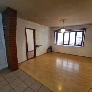 Kuća, centar Buja, 106 m²