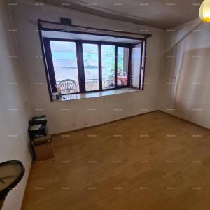 Kuća, centar Buja, 106 m²