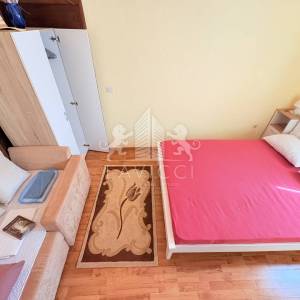 Kuća s 3 apartmana 200 m od mora - Vir