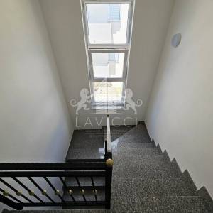 Kuća s 3 apartmana, 50m od mora - Sv. Petar