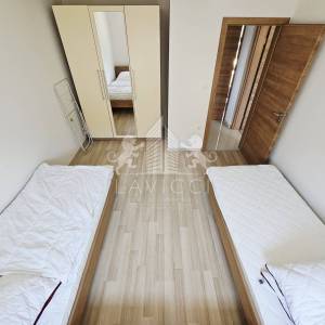 Kuća s 3 apartmana, 50m od mora - Sv. Petar