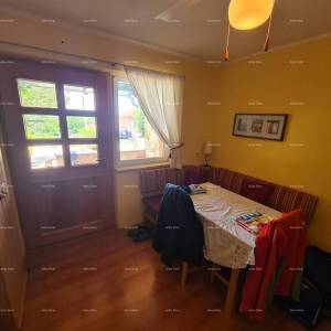 Kuća s bazenom i velikom okućnicom!  Blizina mjesta Marčane.