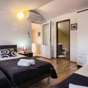 Kuća s bazenom! Medulin. Blizina mora i Mukalbe.