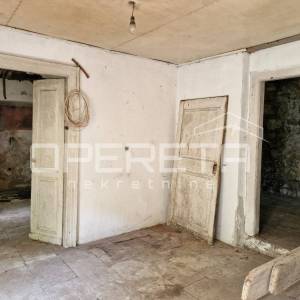 Kuća s potencijalom u Vignju, Pelješac