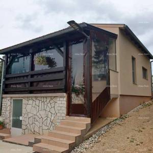 Kuća s terasom – Kavran