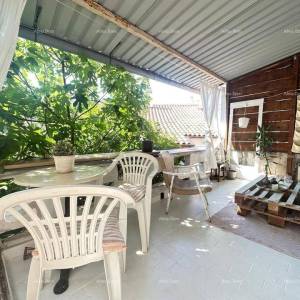 Kuća u centru Pule – 100 m od Arene