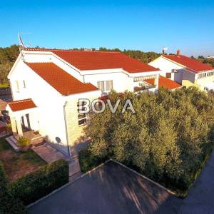 Kuća za odmor 260 m2 – Kožino *Bazen* (ID-2209)