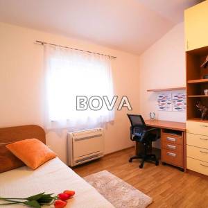 Kuća za odmor 260 m2 – Kožino *Bazen* (ID-2209)