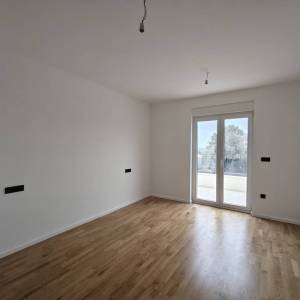 Kukuljanovo - Moderna kuća u nizu