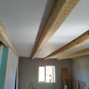 KUPJAK - samostojeća kuća s 3 etaže u fazi adaptacije, blizu sanjkališta