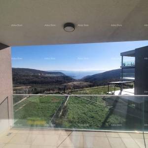 Labin! Prodajemo prelijepi dvosobni stan s pogledom na more!