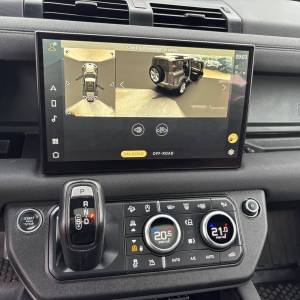 Land Rover Defender 110 X-DYN SE 3.0 250 AWD