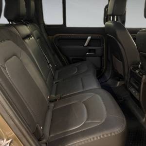 Land Rover Defender 110 X-DYN SE 3.0 250 AWD