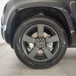 Land Rover Defender 110 X-DYNM SE 3.0 250HP AWD A8