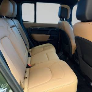 Land Rover Defender X-Dynamic HSE 3.0d I6 MHEV 350HP